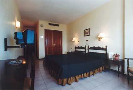 Hotel Al-Mar Algeciras Habitación foto